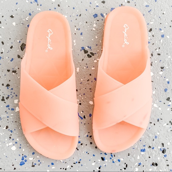 QUPID Coral Slides - Picture 4 of 8